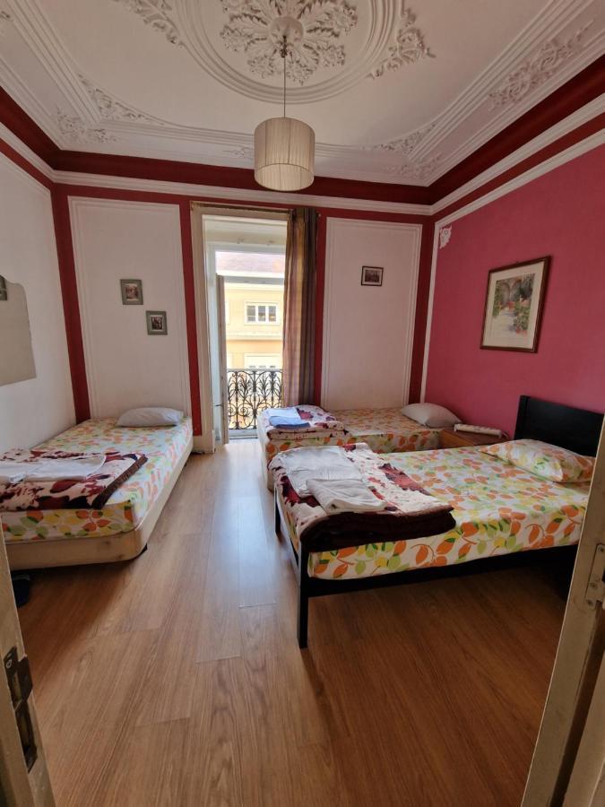 Local Private Hostel Lissabon